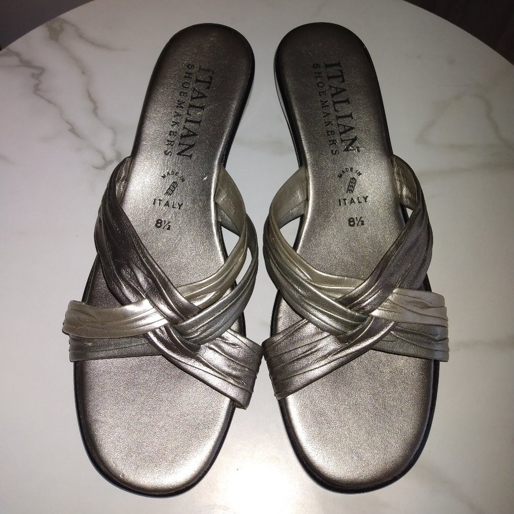 Italian Shoemakers ladies wedge sandals